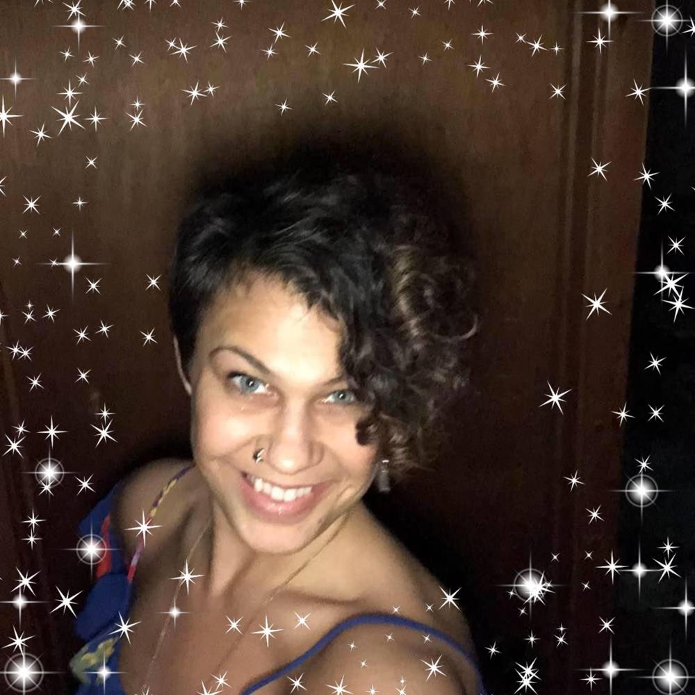 Meet your Posher, Annette